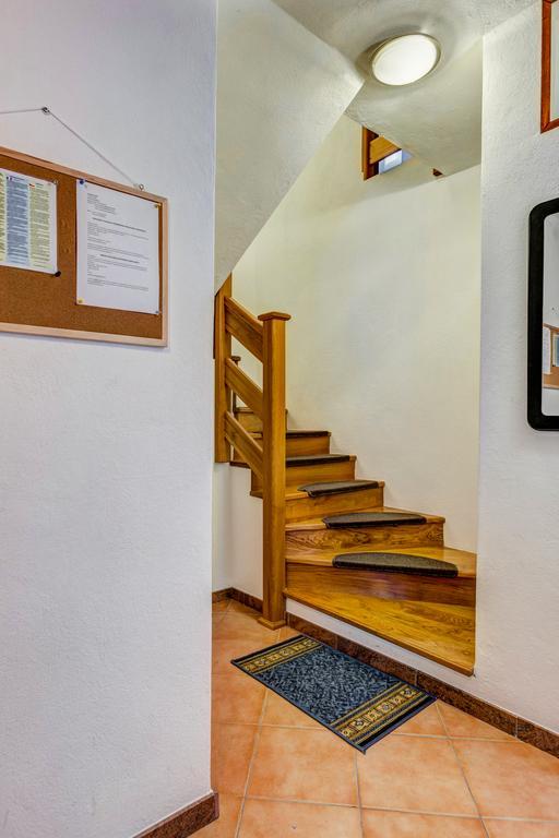 Apartment Jelcic ポドストラナ エクステリア 写真
